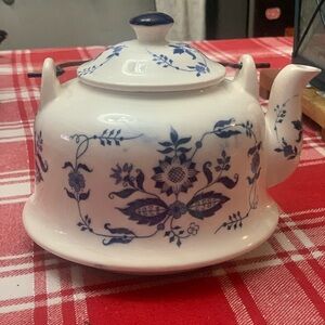 Vintage Made in Japan Cobalt Blue Onion Style Floral